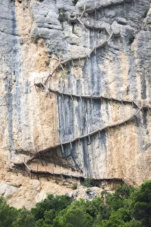 Spain, Aragon, Huesca, Mont-Rebei, Boardwalk in the Mont-Rebeis Gorges