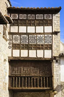 Images Dated 1st October 2020: Spain, Aragon, Mirambel, Wood decoration in the balcony of the Portal de las Monjas house