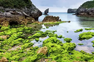 Northen Spain Prints: Spain, Asturias, Playa de Buelna, beach near Buelna village