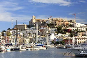 Spain, Balearic Islands, Ibiza, view of Ibiza old town (UNESCO site), and Dalt Vila