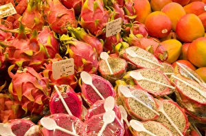Images Dated 6th October 2008: Spain, Barcelona, La Rambla, La Boqueria Market