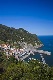 Spain, Basque Country Region, Vizcaya Province, Elantxobe, small town harbor