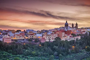 Spain, Canary Islands, Gran Canaria Island, Aguimes, town view with Iglesia de San