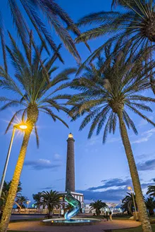 Spain, Canary Islands, Gran Canaria Island, Maspalomas, Maspalomas Lighthouse, dusk