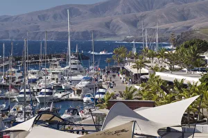Spain, Canary Islands, Lanzarote, Puerto Calero, elevated port view