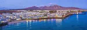 Images Dated 24th March 2020: Spain, Canary Islands, Lanzarote, Playa Blanca at dusk
