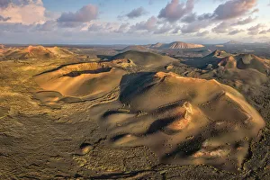 Images Dated 24th March 2020: Spain, Canary Islands, Lanzarote, Volcanos in Timanfaya National Park