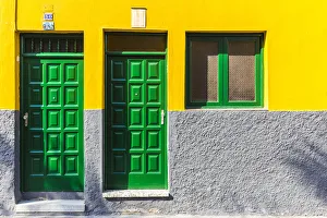 Spain, Canary Islands, Tenerife, Valle de La Orotava, Puerto de La Cruz, colourful houses