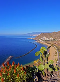Spain, Canary Islands, Tenerife, Santa Cruz de Tenerife, San Andres, Las Teresitas Beach