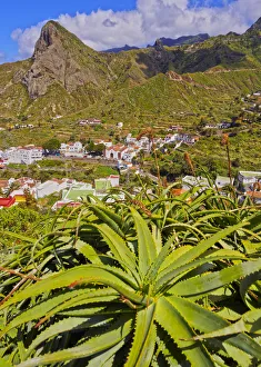 Spain, Canary Islands, Tenerife, Taganana, Townscape with Anaga Mountains in