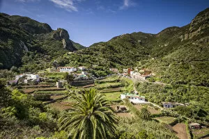Images Dated 25th September 2019: Spain, Canary Islands, Tenerife Island, northeast, Chamorga, elevated village view