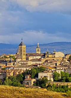 Segovia Prints: Spain, Castile and Leon, Segovia, View of the old town