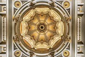 Spain, Comunidad de Madrid, The dome of the Ballroom inside the Circle of Fine Arts