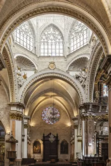 Images Dated 12th February 2021: Spain, Comunidad Valenciana, Valencia, Lateral view of the cross vault of the Cathedral