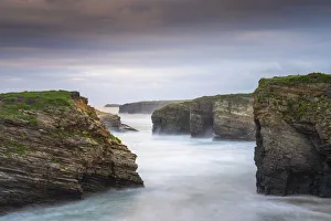 Images Dated 17th July 2018: Spain, Galicia, Lugo, Ribadeo, Beach of the Cathedrals, close-up