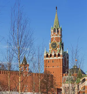 Moscow Prints: Spasskaya tower of Moscow Kremlin, Red square, Moscow, Russia