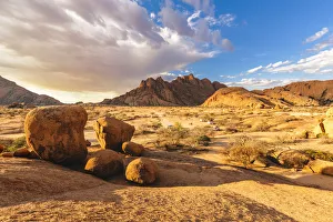 Damaraland Gallery: Spitzkoppe, Damaraland, Namibia, Africa. Group of bald rocks and granite peaks