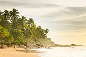 Beach Resort Prints: Sri Lanka, South Coast, Tangalla, Goyambokka Beach