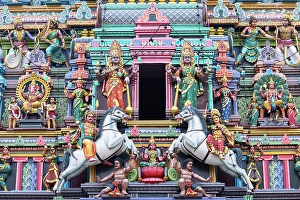 Figures Prints: Sri Maha Mariamman Temple, Chinatown, Kuala Lumpur, Selangor, Malaysia
