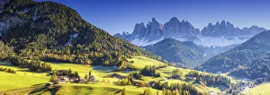 St. Magdalena in Autumn, Val di Funes, Dolomites, South Tyrol, Italy