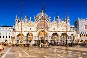 Images Dated 25th January 2019: St Marks cathedral at dusk, Venice, Italy