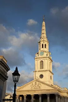 Images Dated 4th March 2010: St. Martins in the fields, Trafalgar Square, London, England