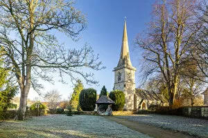 Images Dated 22nd January 2021: St Marys Church, Lower Slaughter, Cotswolds, Gloucestershire, England, UK