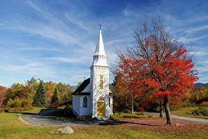 White Church Prints: st Matthew's Chapel, Sugar Hill, New Hampshire, New England, USA