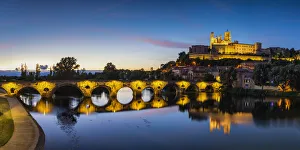 St. Nazaire & Pont Vieux at Night, Beziers, Occitanie, France