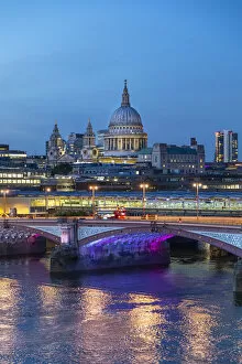 Images Dated 11th June 2021: St. Pauls Cathedral, Blackfriars Bridge, London, England, UK