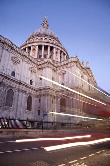 Images Dated 8th January 2010: St. Pauls Cathedral, London, England