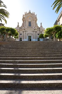 Images Dated 8th December 2010: St Peters church, Modica, Sicily, Italy