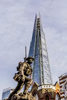Images Dated 12th March 2020: St Saviours War Memorial, statue and The Shard, London, England
