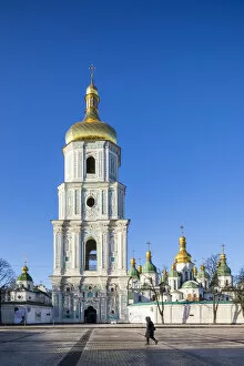 Ukraine Collection: St. Sophias Cathedral and Bell Tower, Sofiyivska Square, Kiev (Kyiv), Ukraine