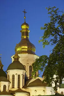 Images Dated 29th January 2010: St Sophias Cathedral at dusk, Kiev, Ukraine