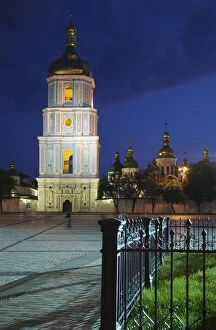 Images Dated 29th January 2010: St Sophias Cathedral at dusk, Kiev, Ukraine