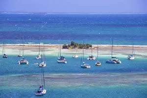 Union Island Prints: St Vincent and The Grenadines, Isalet off the coast of Union Island