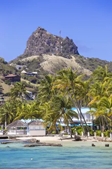 St Vincent and The Grenadines, Union Island, Clifton harbour, Beach at Anchorage Yacht