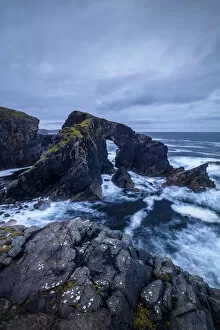 Images Dated 12th August 2021: Stac a Phris Arch, Isle of Lewis, Outer Hebrides, Scotland