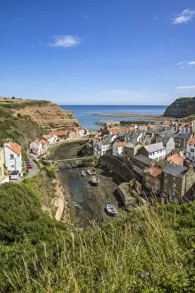 Images Dated 19th August 2020: Staithes, Yorkshire, England, UK