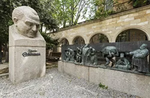 Absheron Gallery: Statue of Azim Azimzade and his characters. He was an Azerbaijani artist and cartoonist