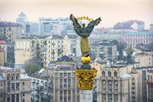 Statue of Berehynia