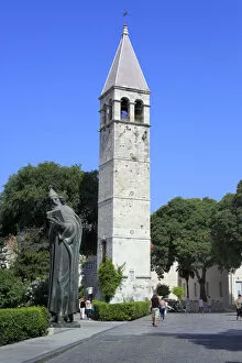 Belfry Collection: Statue of bishop Gregory of Nin (Grgur Ninski), Split, Dalmatia, Croatia
