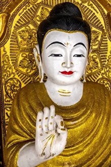 Images Dated 8th June 2021: Statue in Chaukhtatgyi Buddha Temple, Yangon, Myanmar