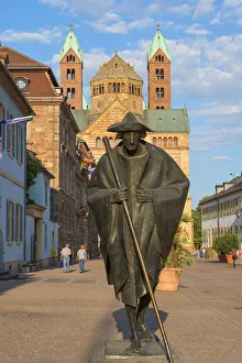 Statue of Jakob the Pilgrim with Dome cathedral, UNESCO World Heritage Site, Speyer