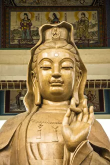 Images Dated 6th February 2019: Statue of Kuan Yin the Goddess of Mercy, Kek Lok Si Temple, George Town, Penang Island