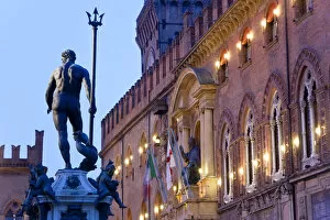 Mediteranean Country Gallery: Statue of Neptune, Piazza Maggiore, Bologna, Italy