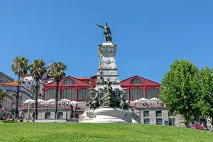 Likeness Prints: Statue of Prince Henry the Navigator in the Jardim do Infante Dom Henrique