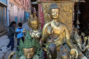 Kathmandu Collection: Statue for sale at shop in Bhaktapur, Kathmandu Valley, Nepal