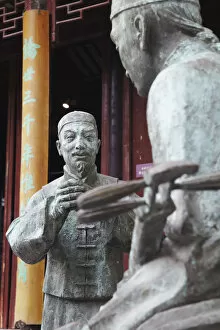 Images Dated 5th January 2011: Statues outside Museum of Opera, Suzhou, Jiangsu, China